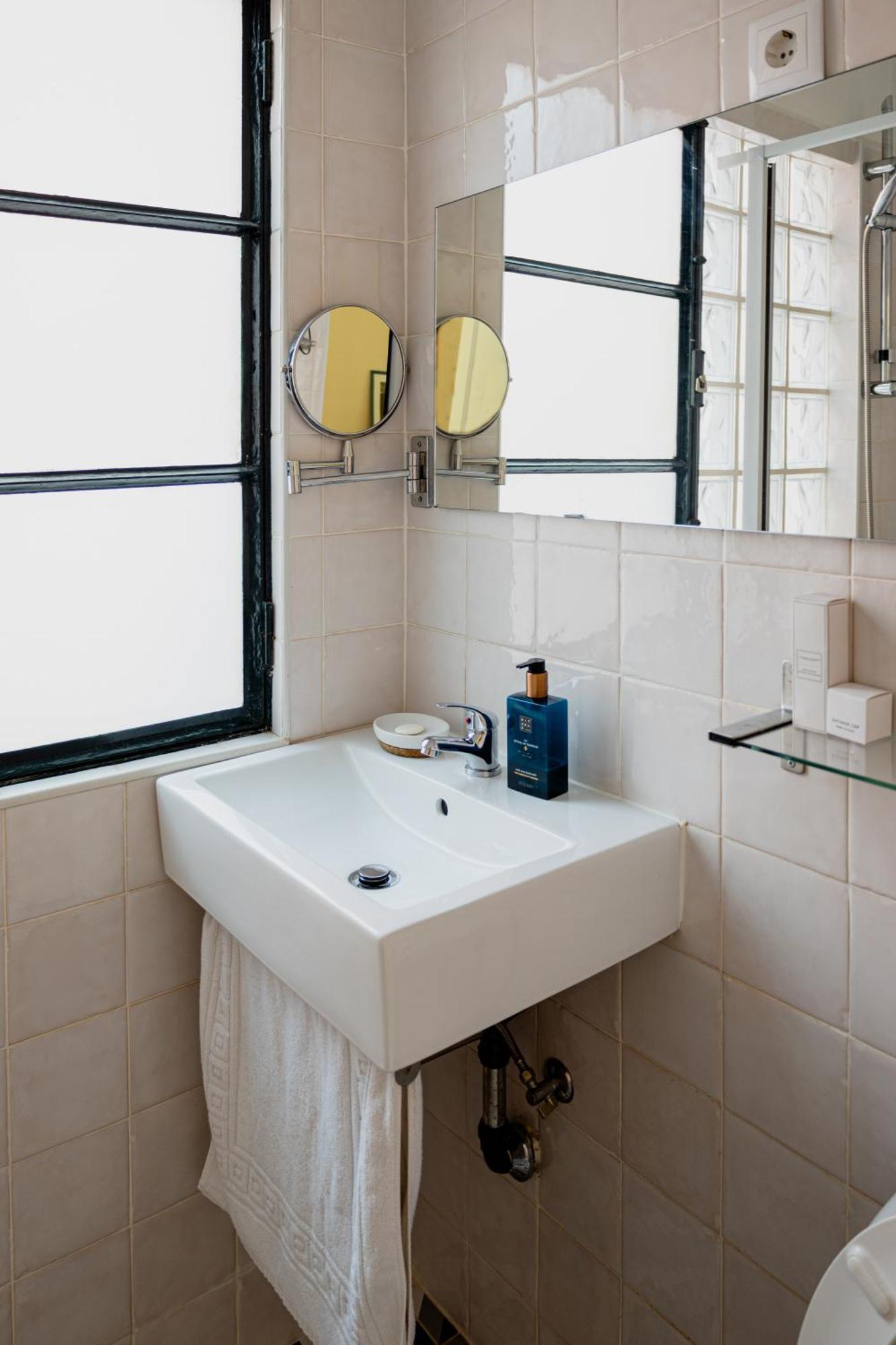 Angels Homes-N27, 3ºfloor - Bairro Tipico, Centro Lisboa Extérieur photo